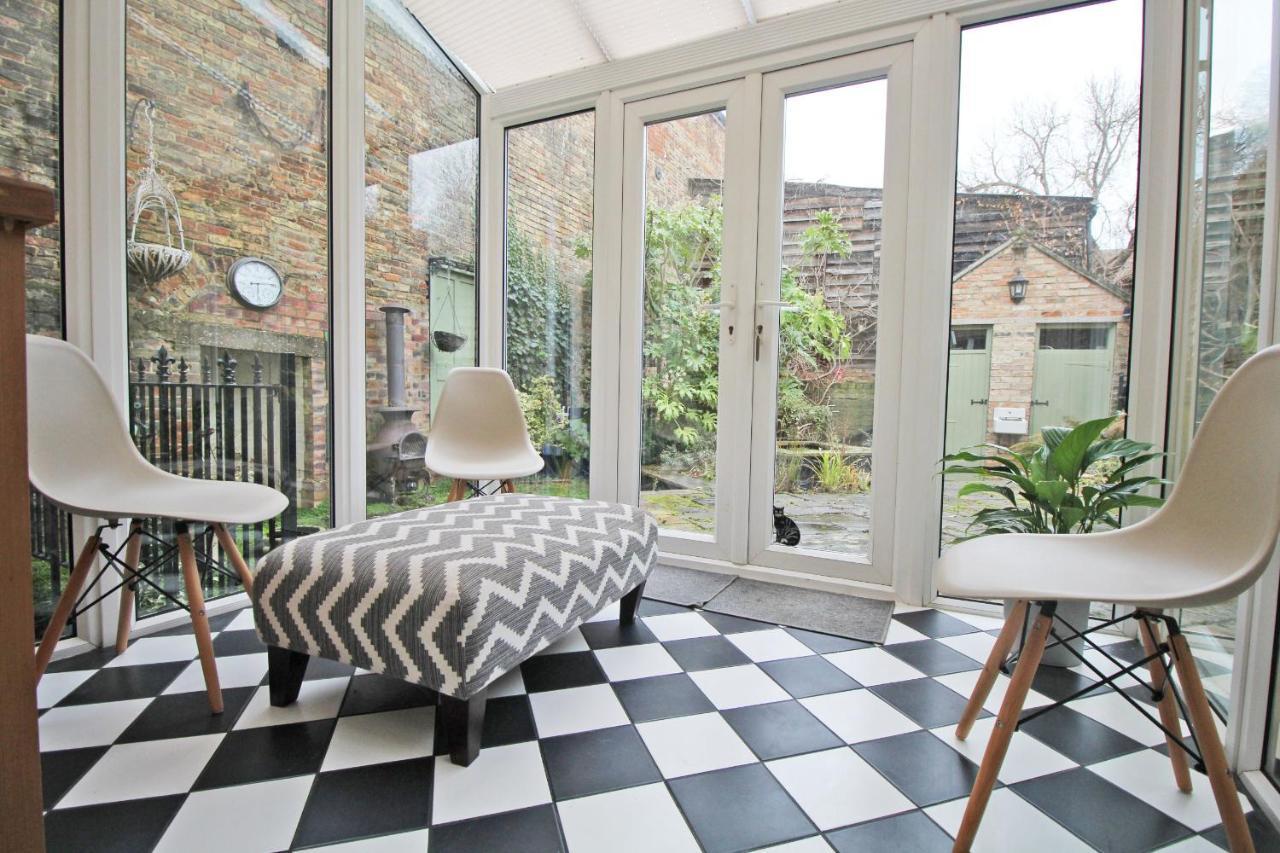 Unique Cambridgeshire Home Full Of Character 엘리 외부 사진